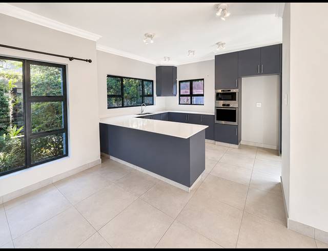 3 BEDROOM FREEHOLD TO LET IN SALT ROCK
